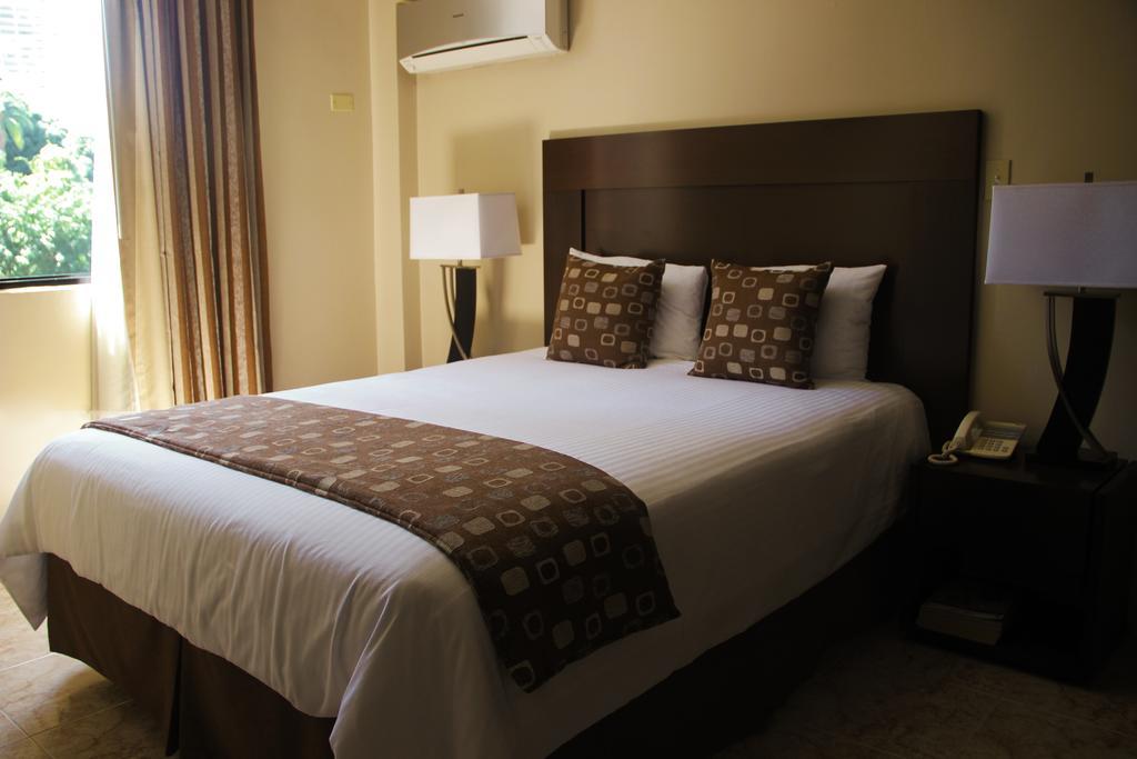 Aparthotel Sevilla Suites Kota Panama Ruang foto